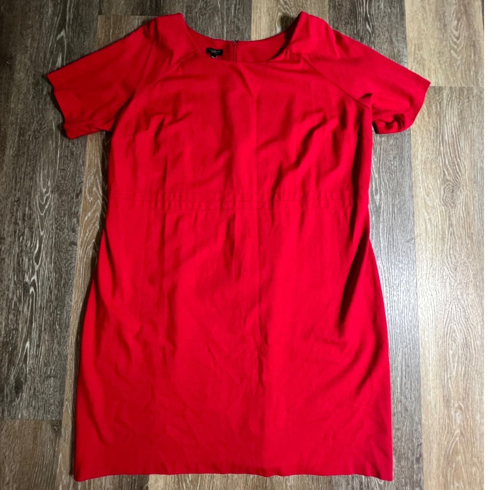 Talbots Sheath Dress Women 18WP Red Short Sleeve Seamed Waist Back Zip 4021